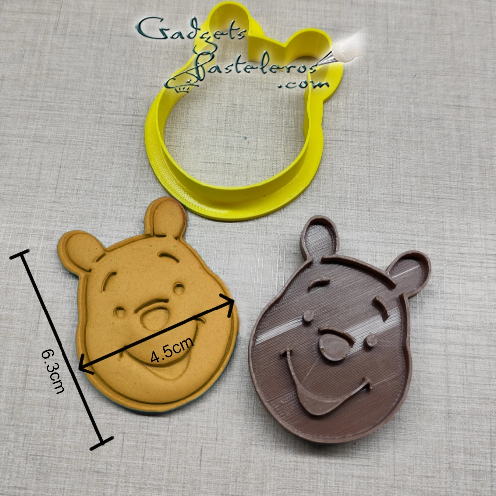 Set x 2 Cortadores + sello Winnie the Pooh - Imagen 5